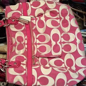 COACH LARGE PINK SILVER TOTE *Couple marks